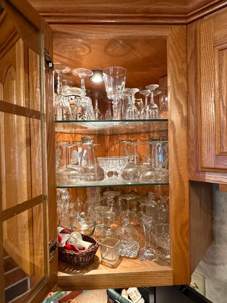 Contents Of Wall Cabinets