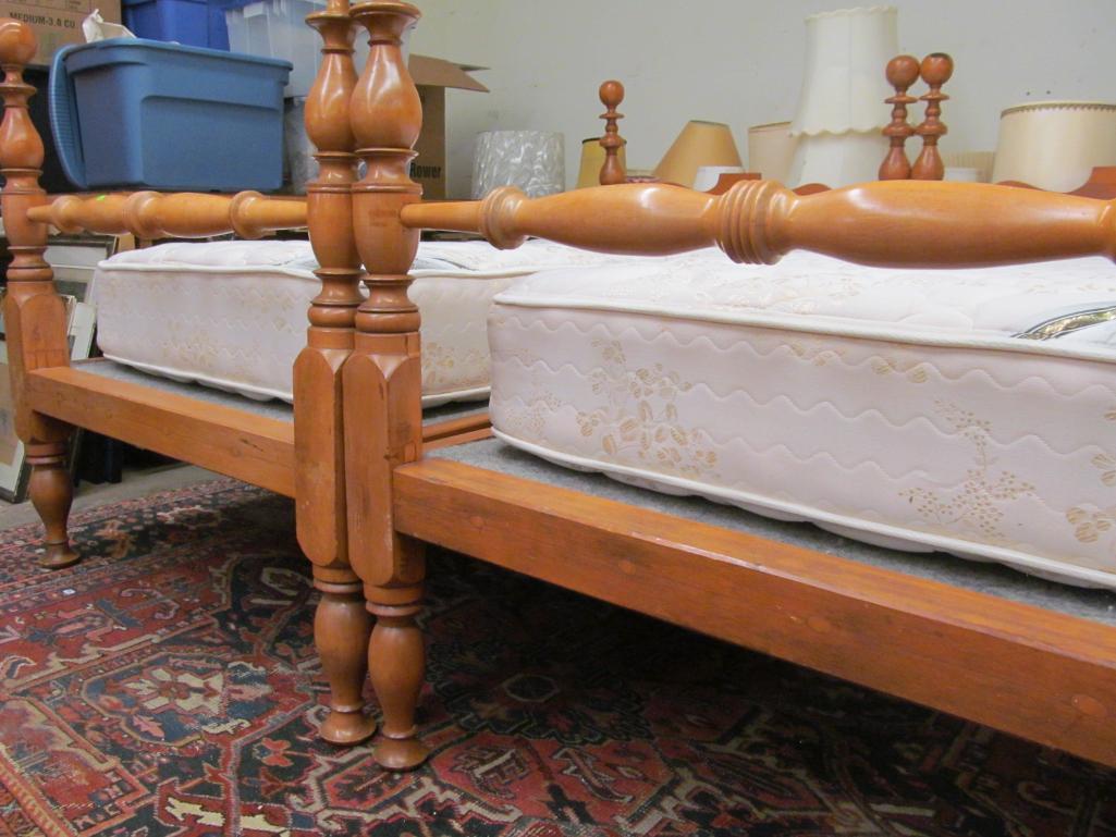 Pair of Maple Cannonball Twin Beds w/ Clean Mattresses
