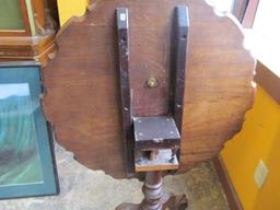 Chippendale Style Mahogany Tilt Top Ball & Claw Foot Table