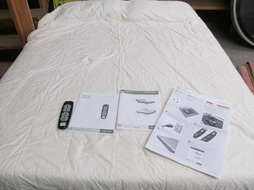 Leggett & Platt Electric Adjustable Bed w/Massage Option