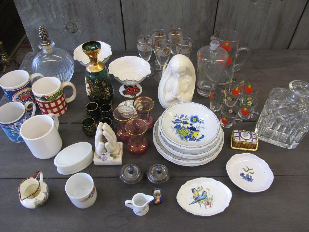 (50) +/- Piece Group Glass & China