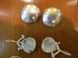 (6) Pair Pierced Earrings