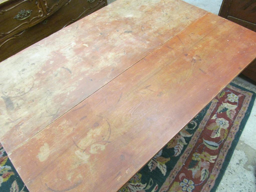 Red Painted Vermont Drop Leaf Table