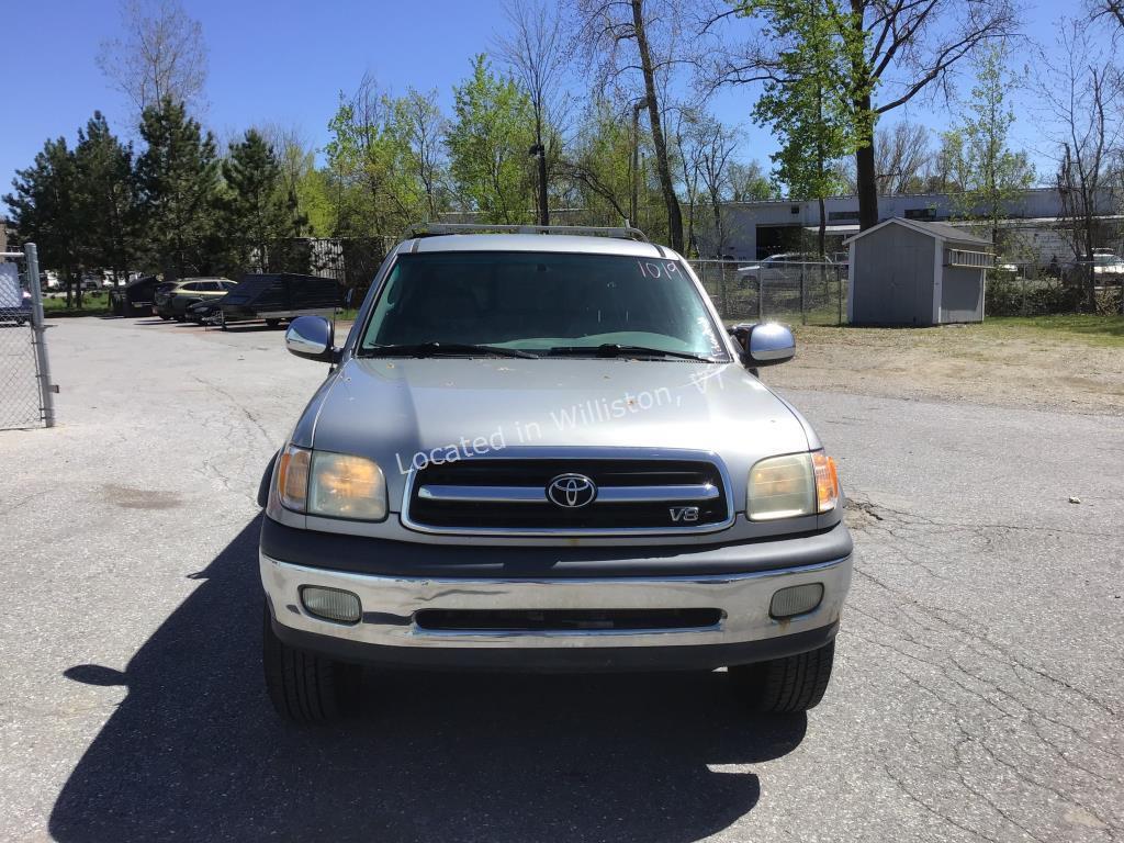 2002 Toyota Tundra SR5 V8 V8, 4.7L