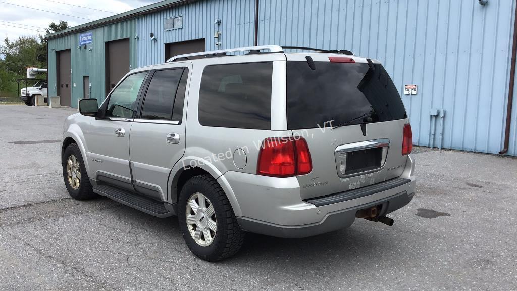 2003 Lincoln Navigator Luxury V8, 5.4L