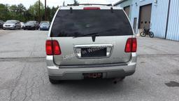 2003 Lincoln Navigator Luxury V8, 5.4L