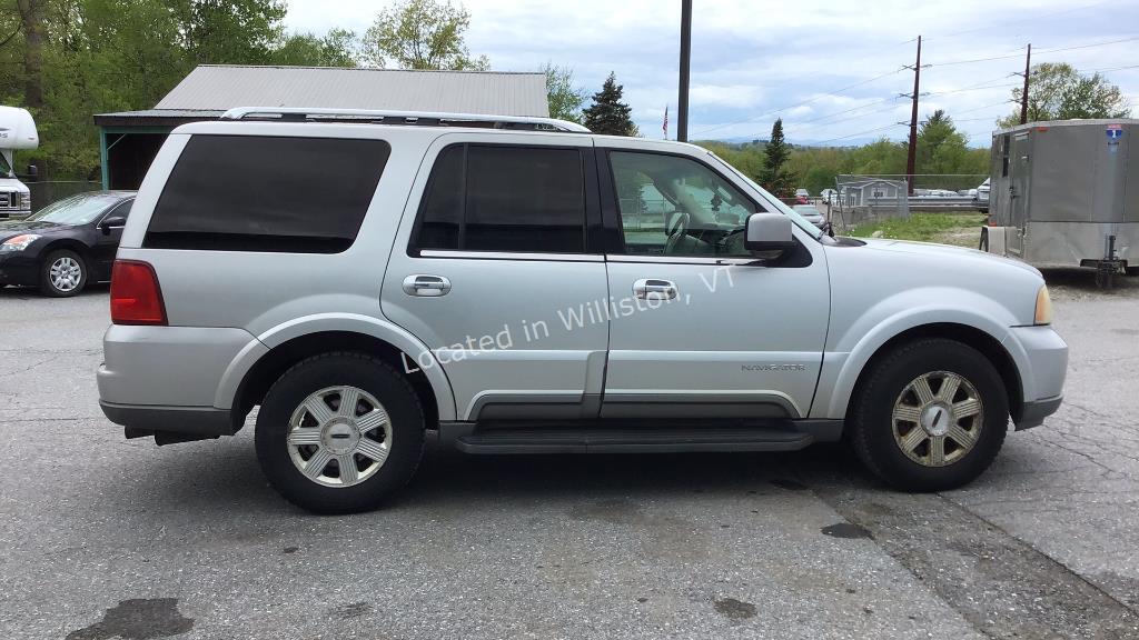 2003 Lincoln Navigator Luxury V8, 5.4L