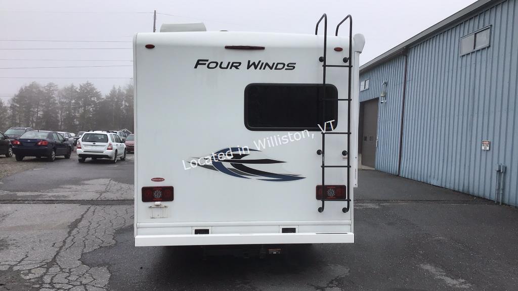 2022 Ford E350 FOUR WINDS