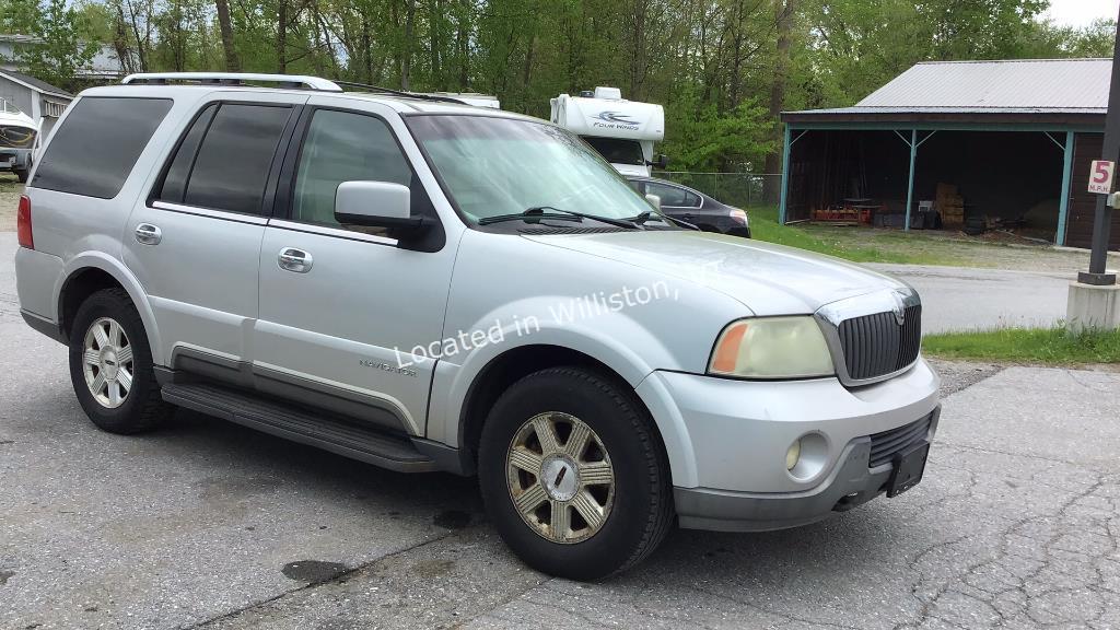 2003 Lincoln Navigator Luxury V8, 5.4L