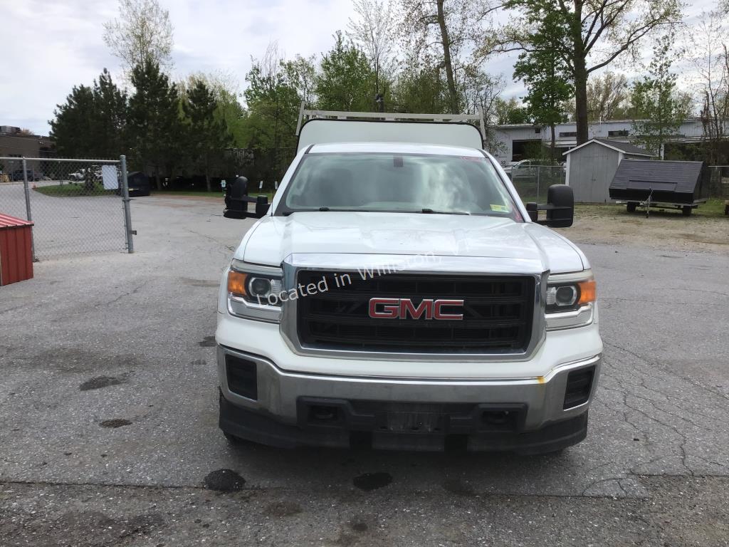 2015 GMC Sierra 1500 Base V8, 5.3L