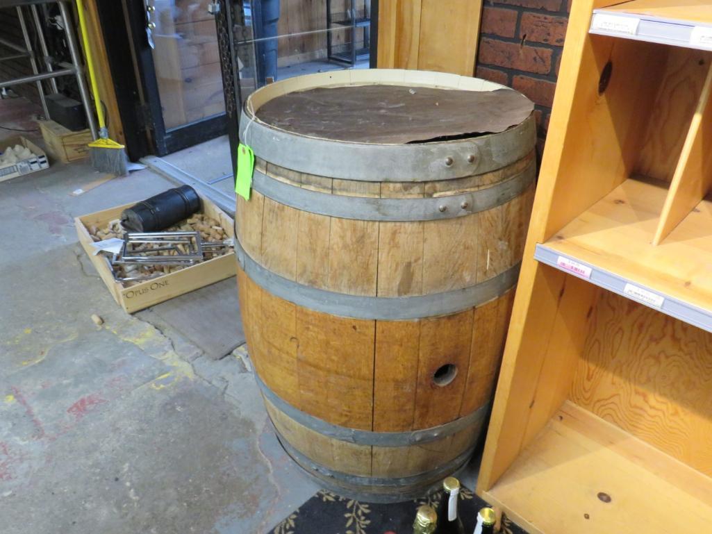 Full Oak Barrel