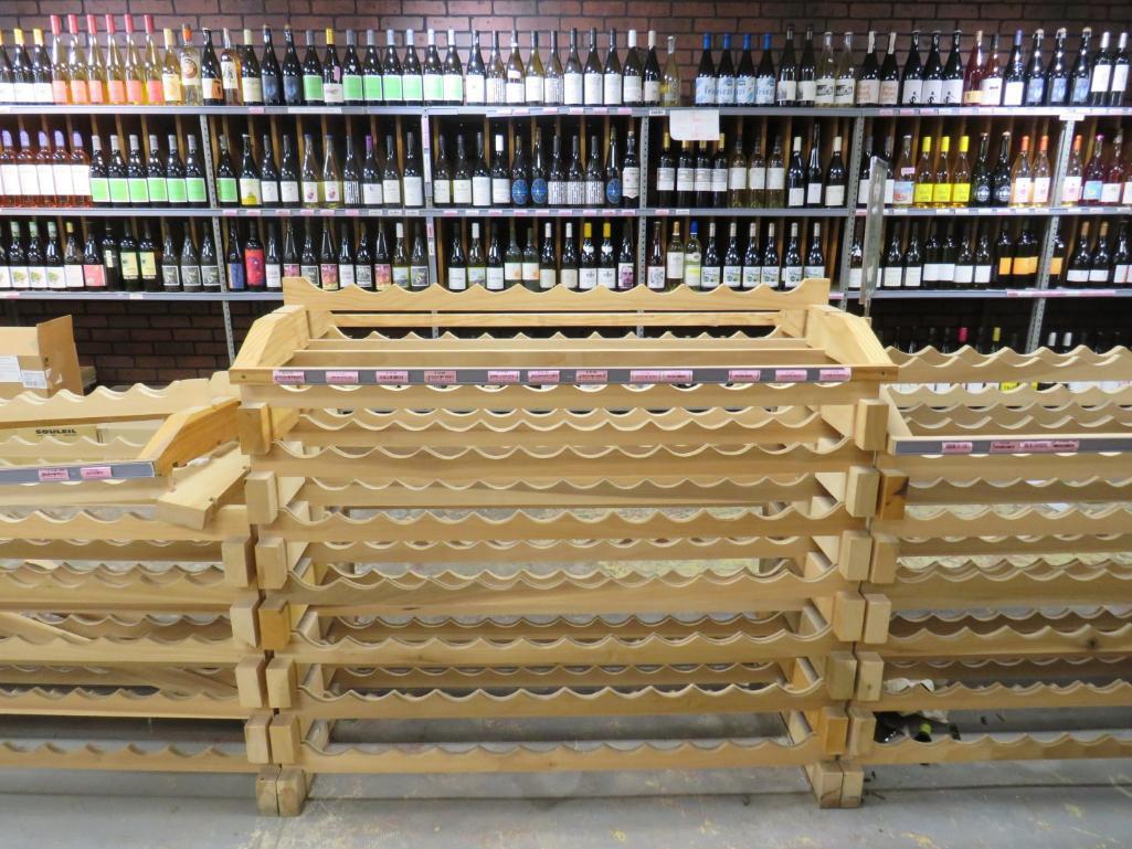 92 Bottle Wood Line Floor Display