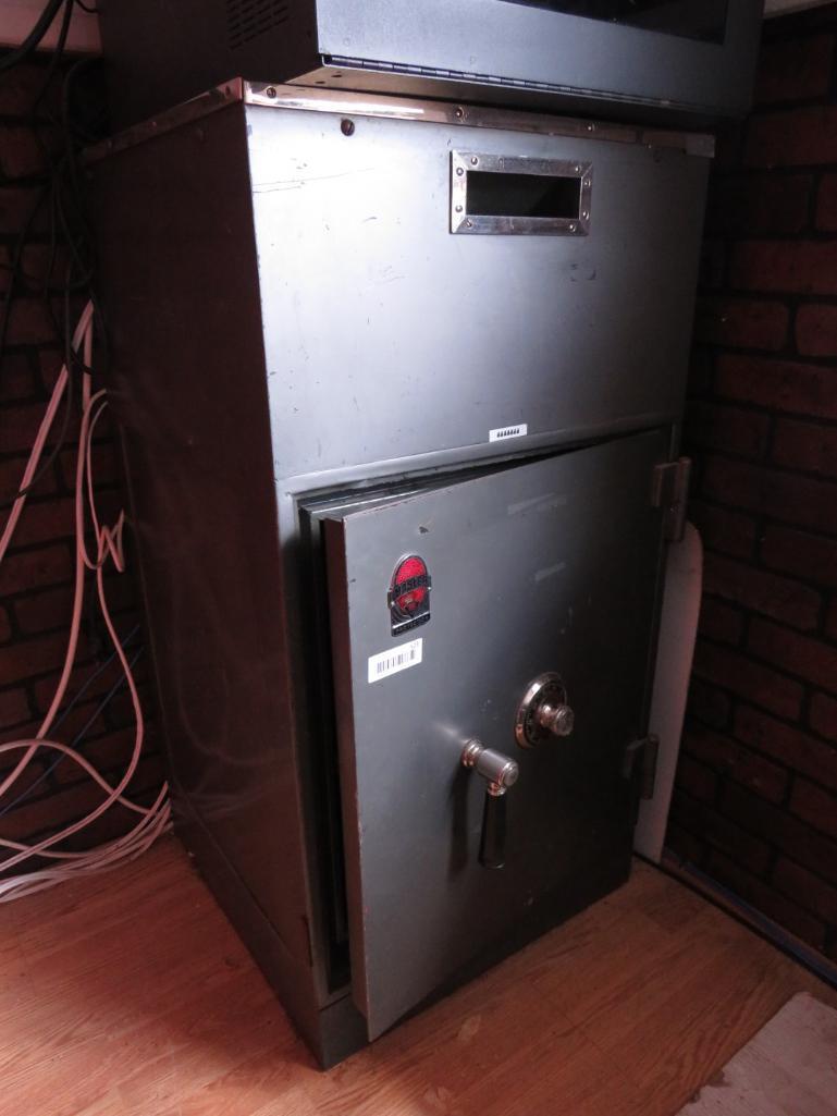 Mosler Model M1 Floor Safe