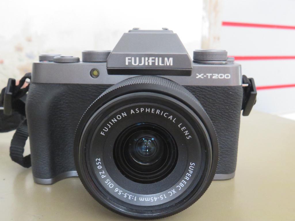 Fujifilm XT200 Camera w/ Accessories