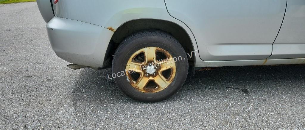 2010 Toyota RAV4 Base I4, 2.5L