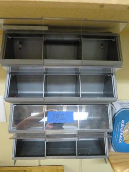 Quantity of Fastners & Trey Holders