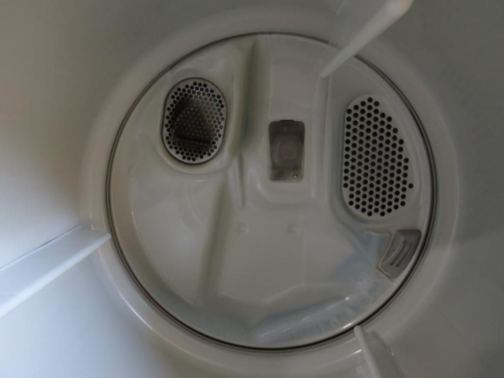 Maytag 7.0 CU. FT. Electric Dryer with Sanitize Cycle