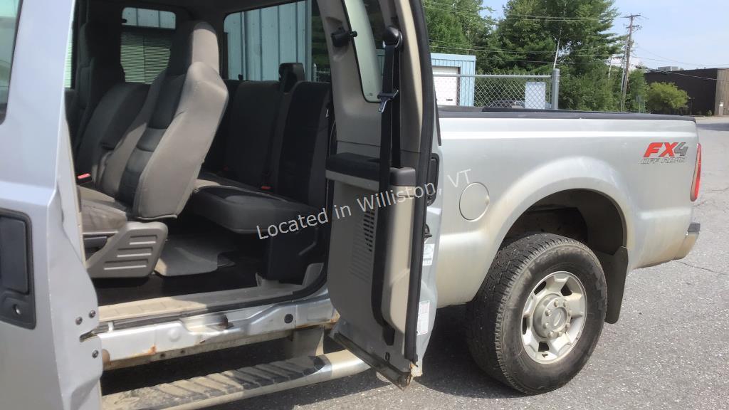 2010 Ford F-250 Super Duty XLT V8, 5.4L