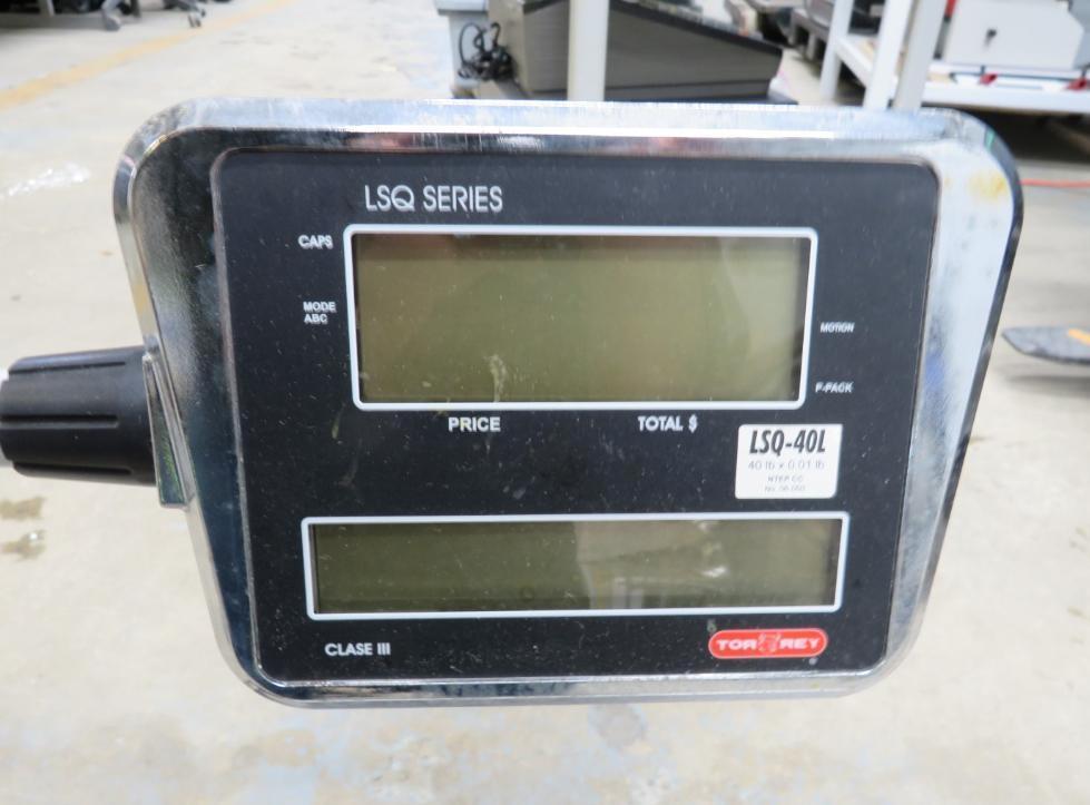 Torrey LSQ-40L 40 lb Deli Scale
