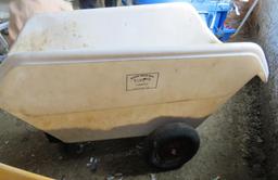 UEBLER 810 Silage Cart