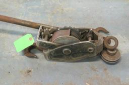 Lug All Ratcheting Cable Hoist