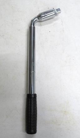 Lighted Breaker Bar w/ Asst. Sockets