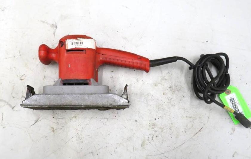Milwaukee Orbital Sander