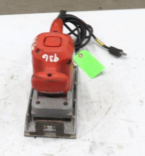 Milwaukee Orbital Sander