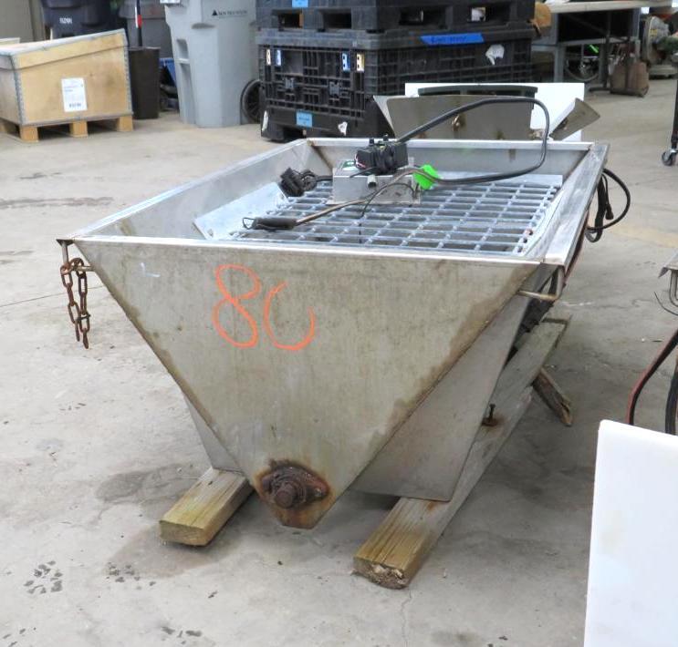 Smith SM 60-40 Salt Spreader
