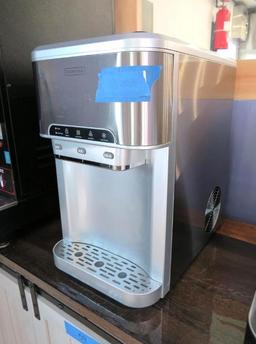 Kognita Ice Maker