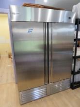 Serv-Ware Commercial 2-Door SS Reach-In Refrigerator