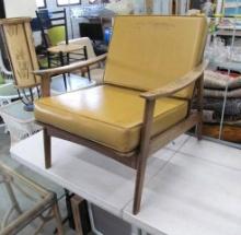 Mid Century Lounge Chair #3