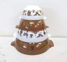 Pyrex Americana Mixing Bowl Set