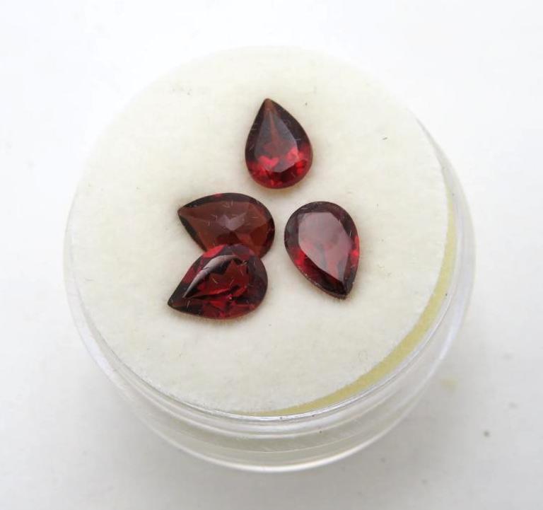 (165) Asst. Colored Gemstones