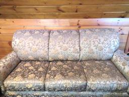 Benchcraft 3-Cushion Couch