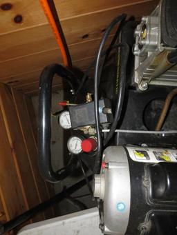Central Pneumatic 29 Gallon Vertical Air Compressor