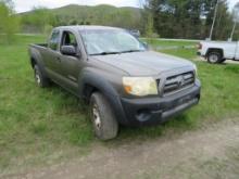 2010 Toyota Tacoma 4x4 King Cab Pickup Truck