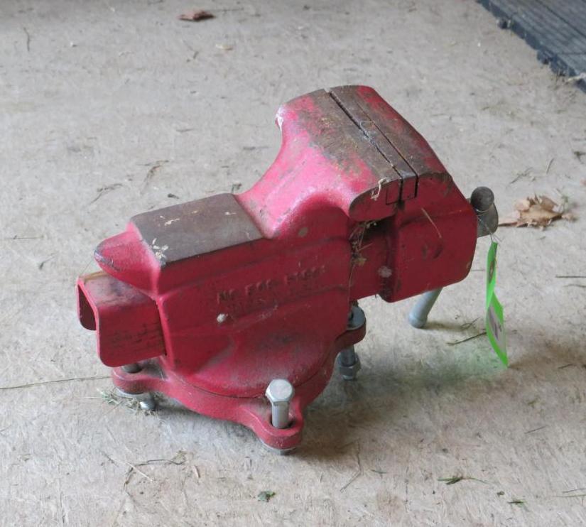 Craftsman Swivel Bench Vise