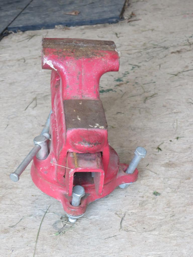 Craftsman Swivel Bench Vise