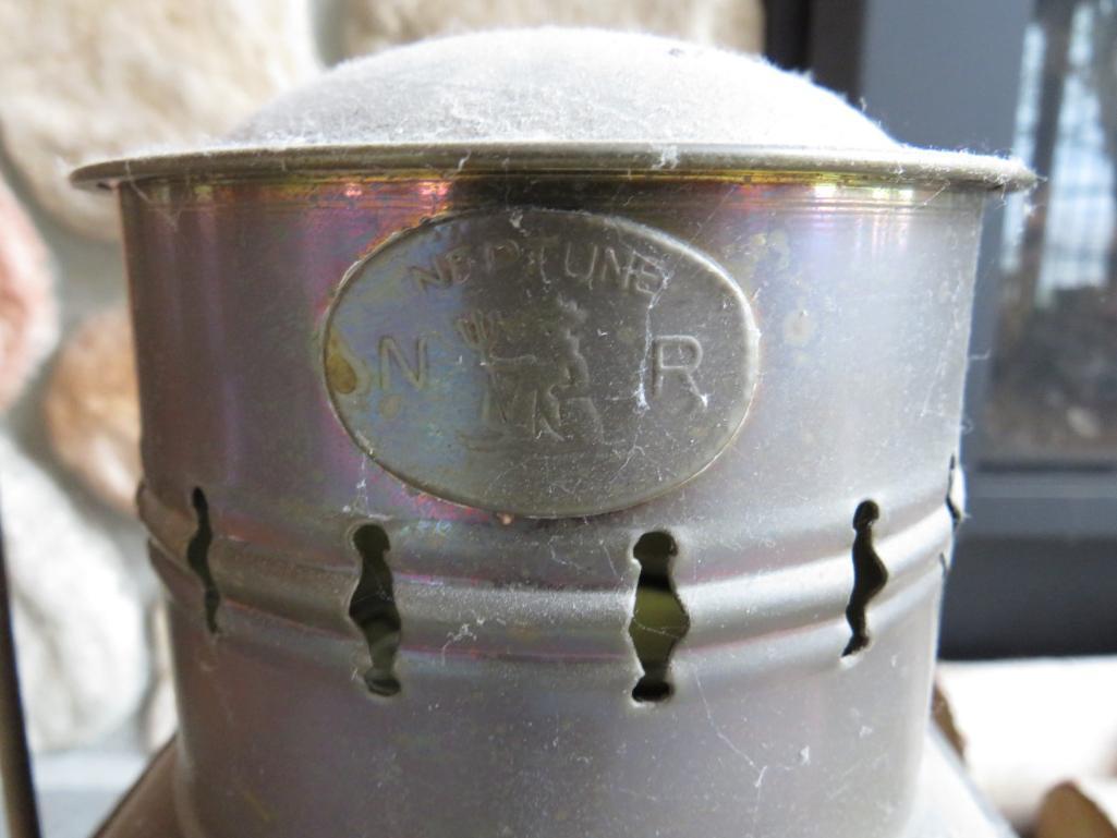Great Brass Kerosene Lantern w/ Bale & Side Hangers