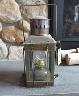 Great Brass Kerosene Lantern w/ Bale & Side Hangers