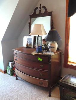 Mahogany Veneer Bow Front Dresser w/ Mirror