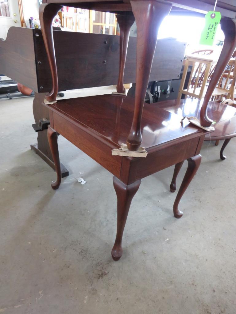 (2) Queen Anne Style Side Tables