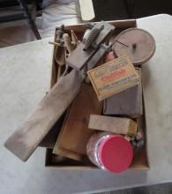 Vintage Decoratives