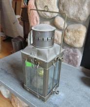 Great Brass Kerosene Lantern w/ Bale & Side Hangers