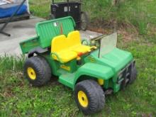 John Deere Kids' Ride on Gator