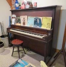 Gulbransen Upright Piano w/ Stool