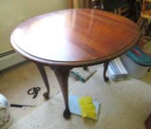 Queen Anne Style Drop Leaf Table