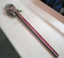 Walker 36" Pipe Wrench
