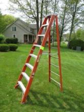 8' Werner Fiberglass & Aluminum Step Ladder